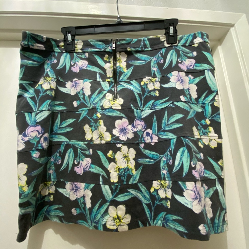 Aloha Print Co-ord Set - Picture 4 of 11